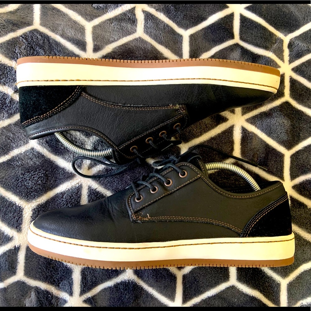 Aldo Mens Sneakers Black Gum Shoes 10.5